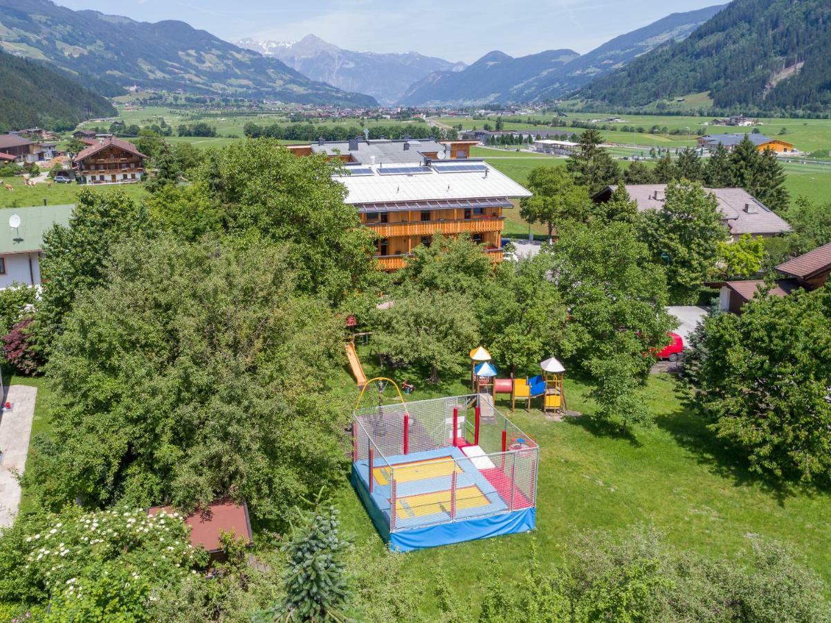 Appartement Zillertal Klee mit Restaurant KleemenTine Ried im Zillertal Extérieur photo